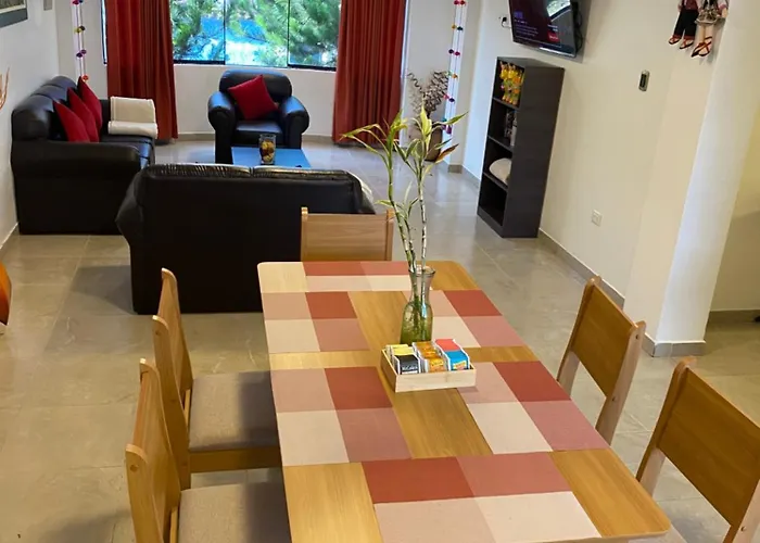 Adriano's Deluxe 1 Apartment *